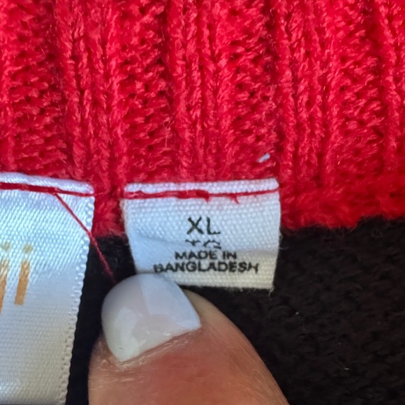 Ugly Christmas Festive sequence Emoji Sweater. Ptp 22” length 26” - Picture 6 of 7